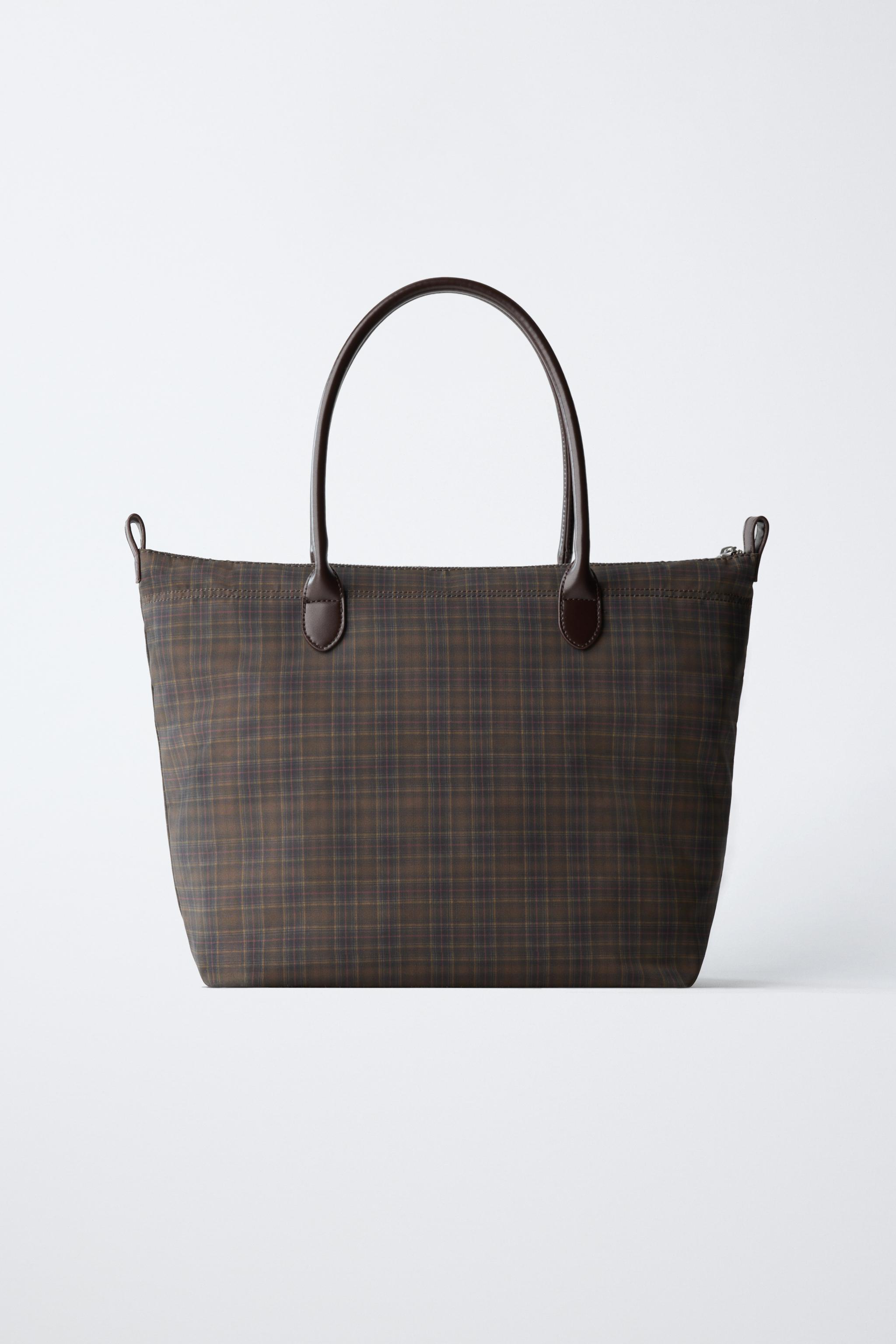CHECKERED SHOPPER