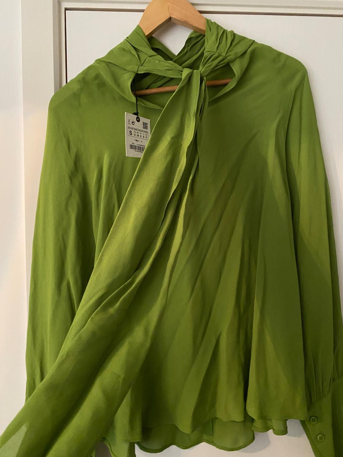 FLOWING BLOUSE WITH BOW - Image 5