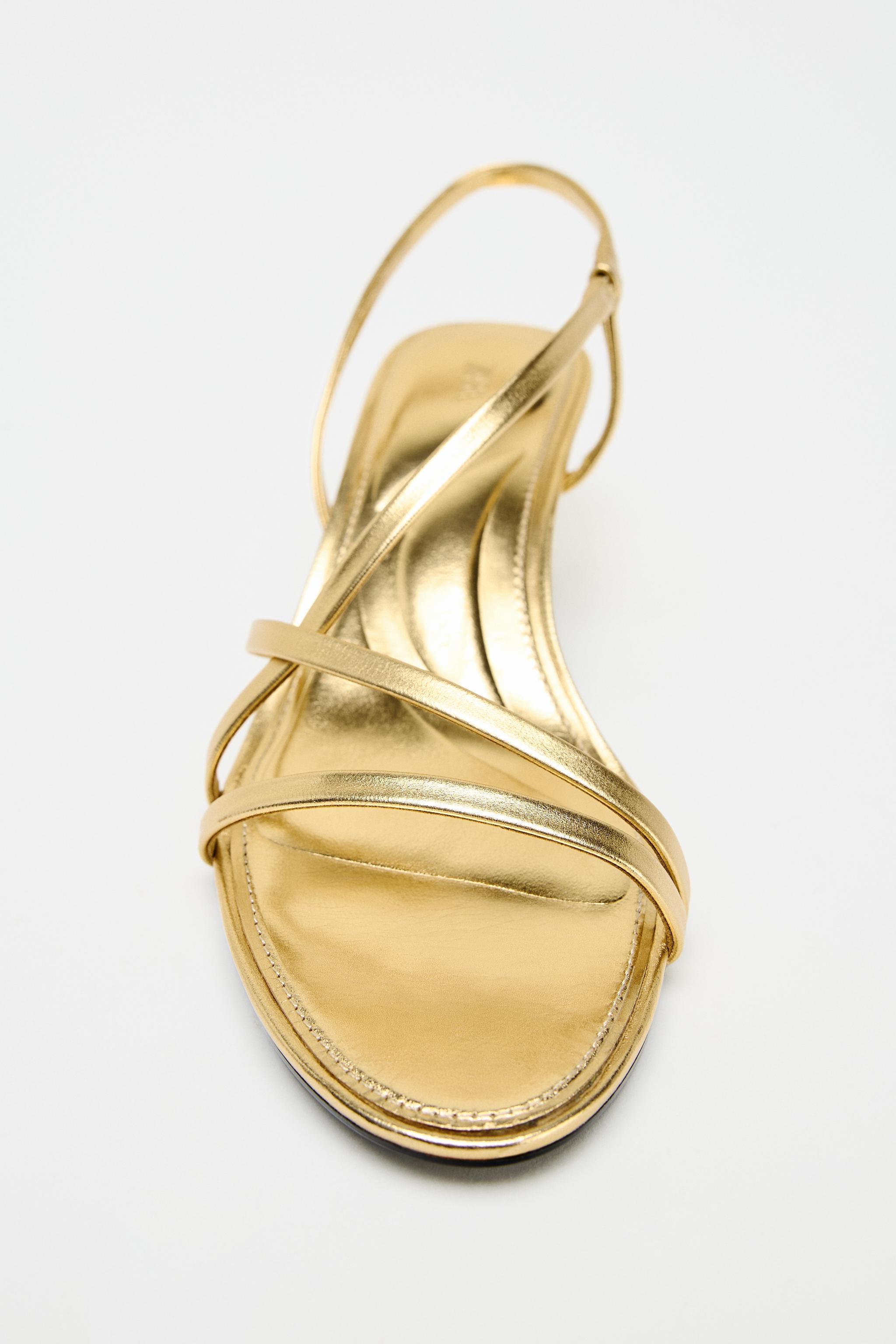 ☆ドイツ発*ZARA*新作*本革キトゥンヒールサンダル/GOLD☆ レザーキトゥンヒールサンダル - ゴールド | ZARA Japan / 日本