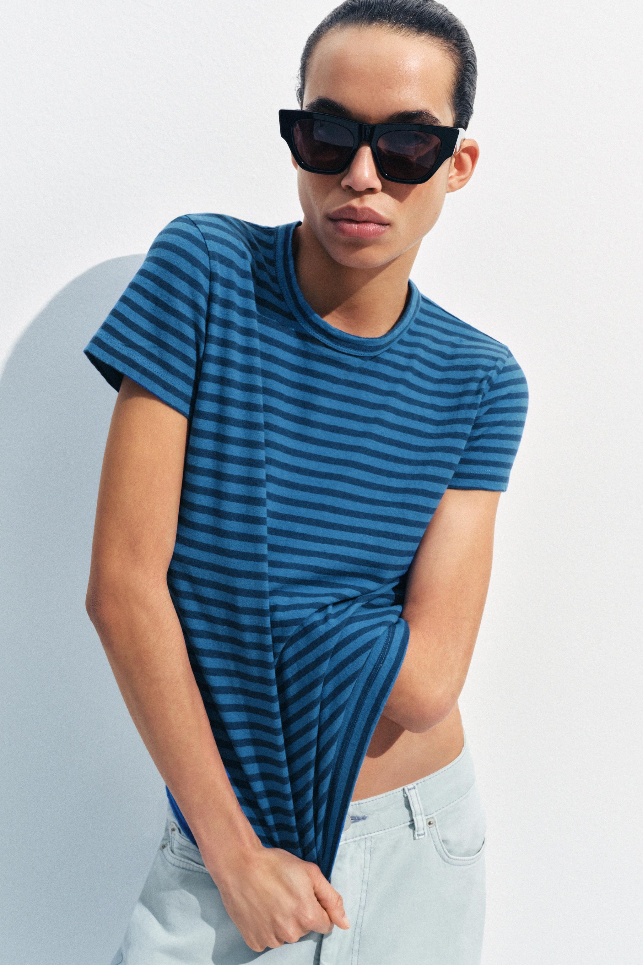 T-SHIRT À RAYURES EN COTON ET LIN