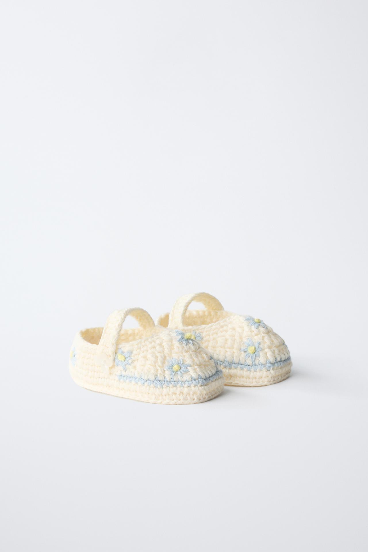 KNIT BOOTIES — Multi-color