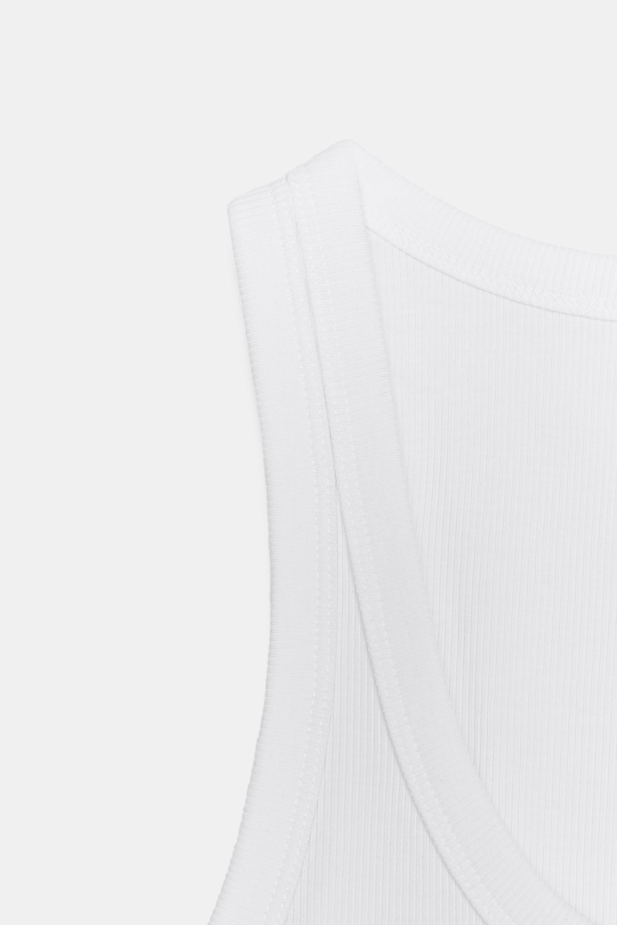 STRAPPY RIB TOP