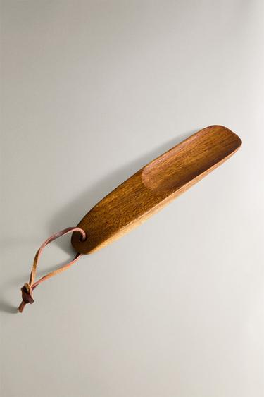 BOUT DE LACET BOIS ACACIA - Beige clair de Zara - Image 1