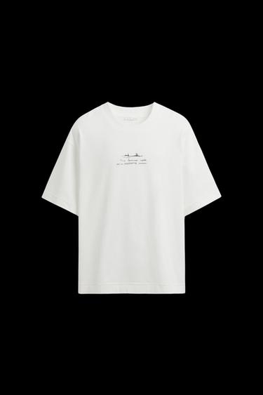 T-SHIRT MIT BEDRUCKTEM AUFNÄHER - Weiß von Zara - Bild 0