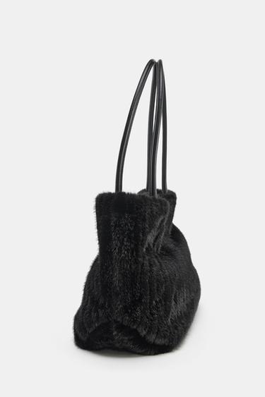 SAC SHOPPER EFFET FOURRURE - Noir de Zara - Image 5