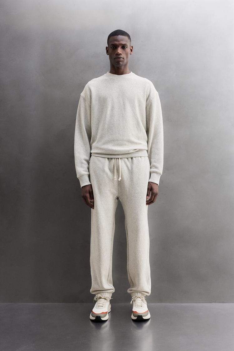 RELAXED FIT CREWNECK SWEATSHIRT