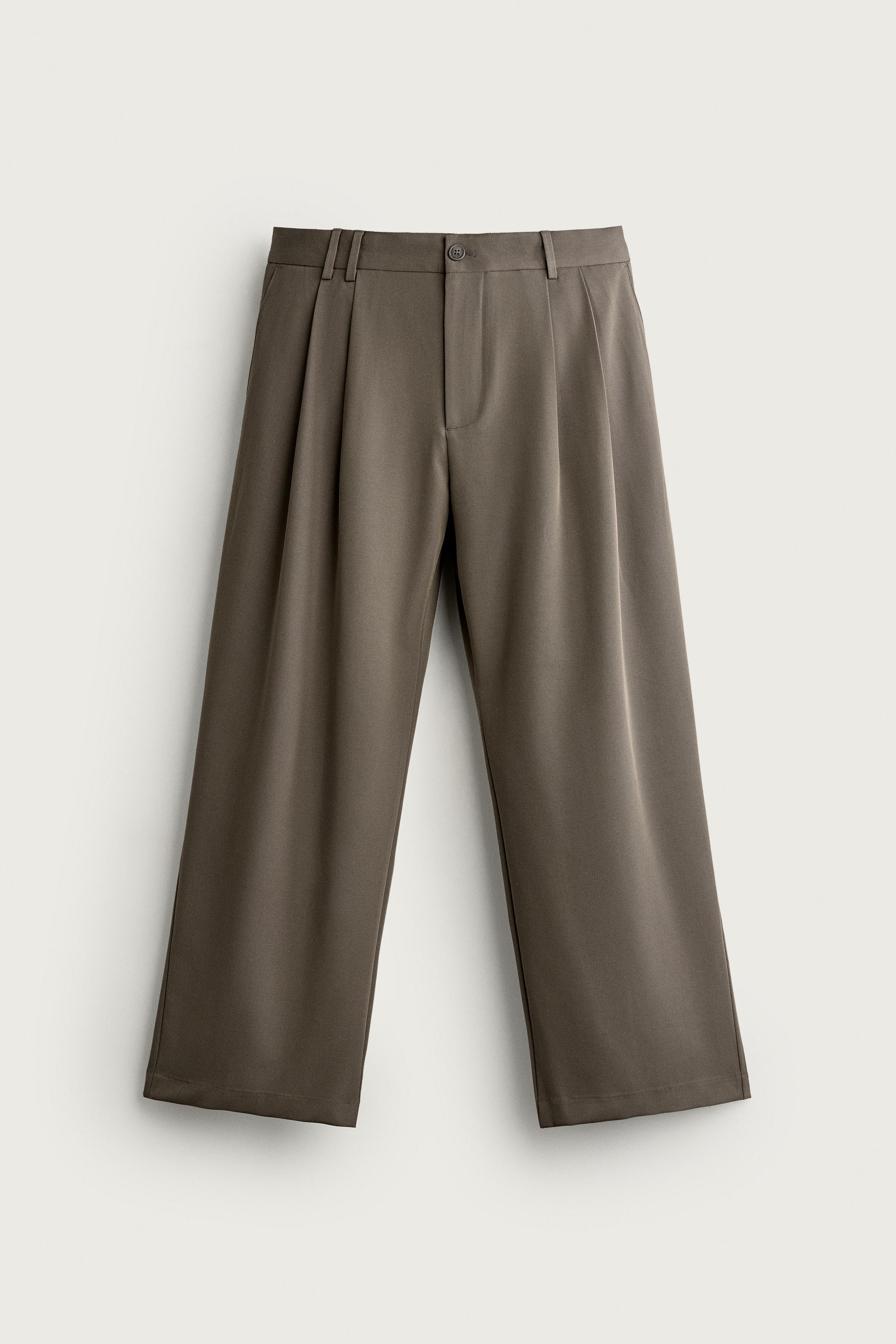 PLEATED WIDE-FIT PANTS
