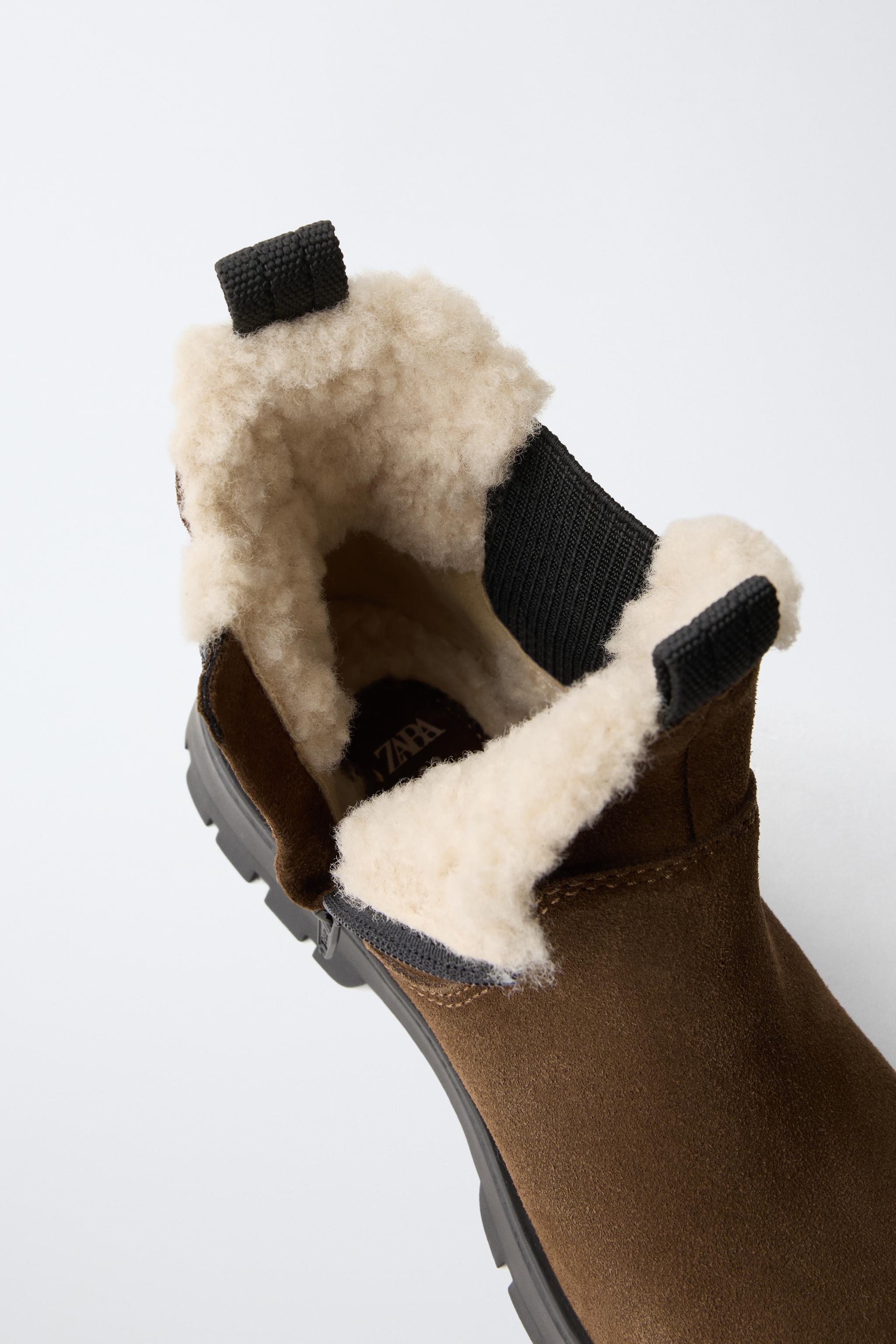 LEATHER LINED CHELSEA BOOTS