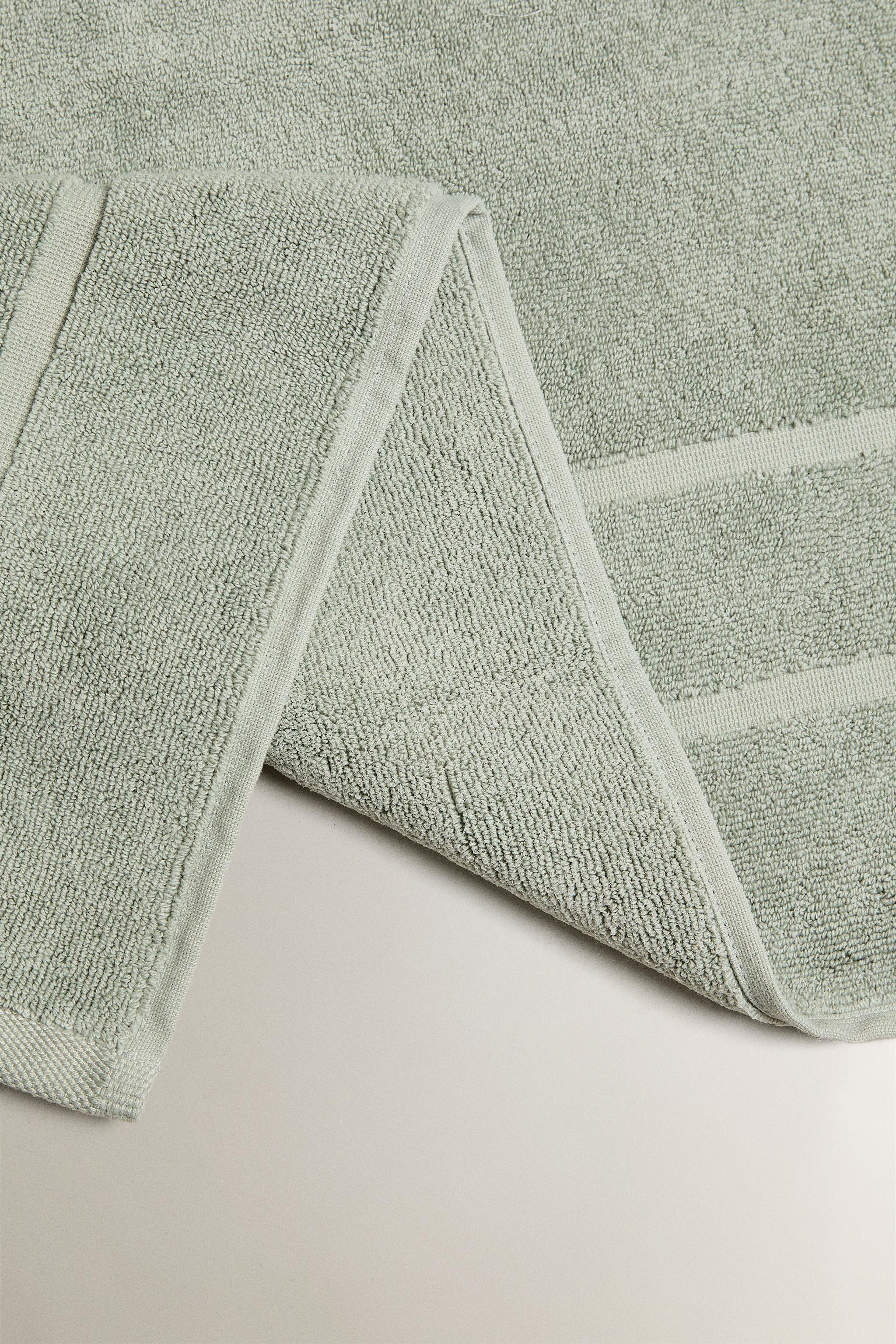 NON-SLIP COTTON BATH MAT