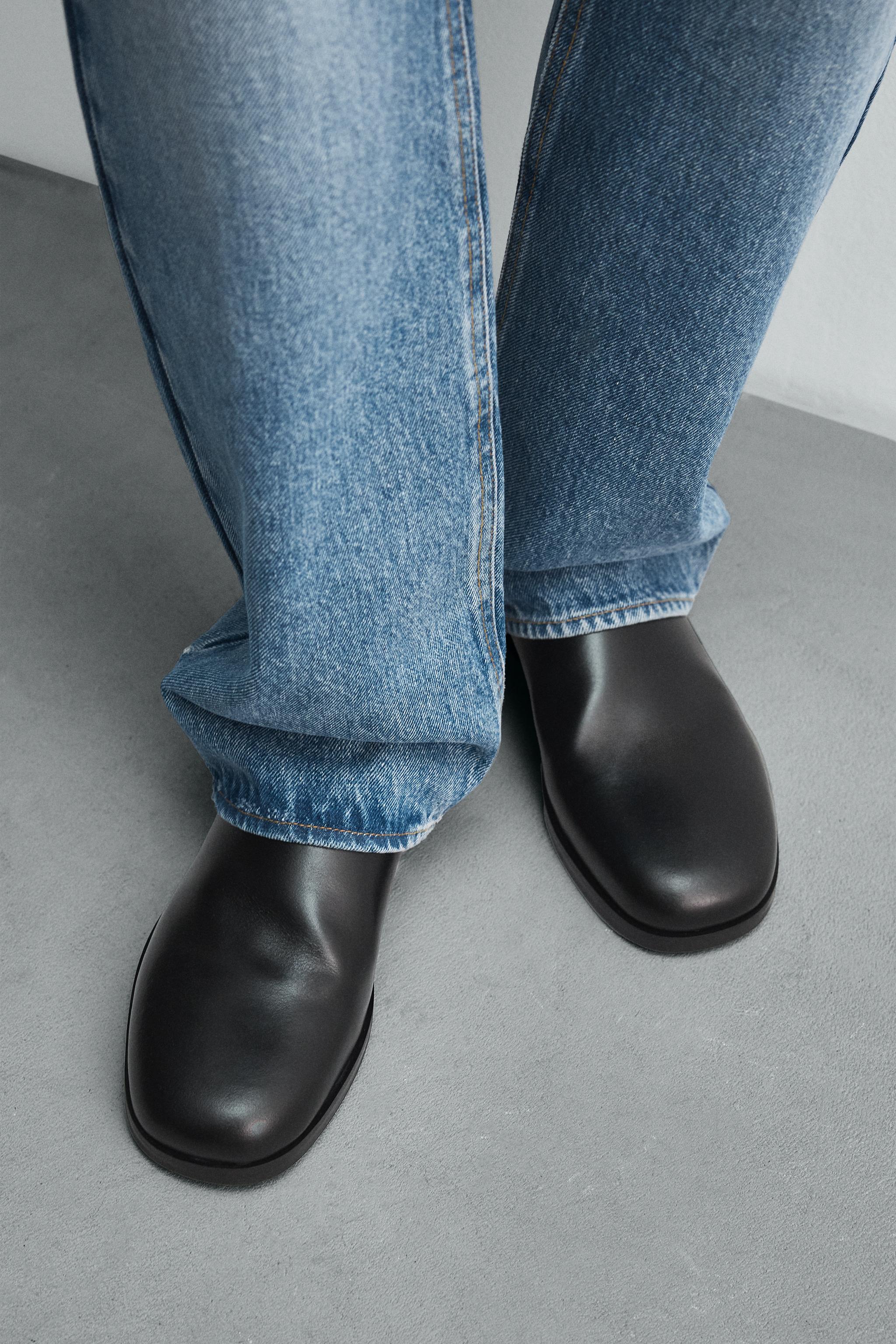 【ZARA】リアルレザーサンダル リミテッドエディション リアルレザーサンダル リミテッドエディション - ブラック