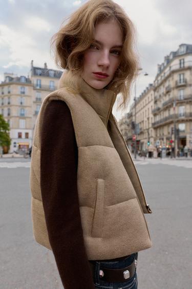 SHORT KNITTED PUFFER GILET - camel by Zara - Image 3
