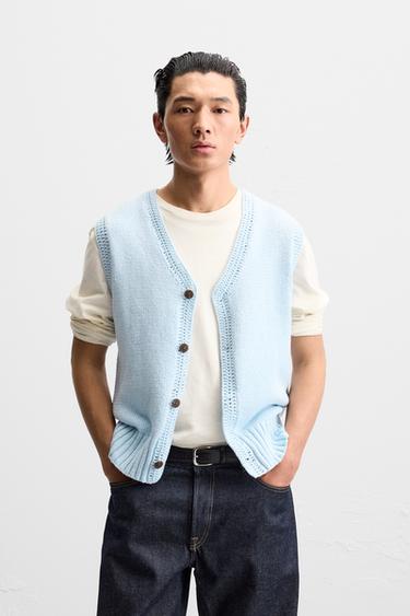 KNITTED WAISTCOAT - Light blue by Zara