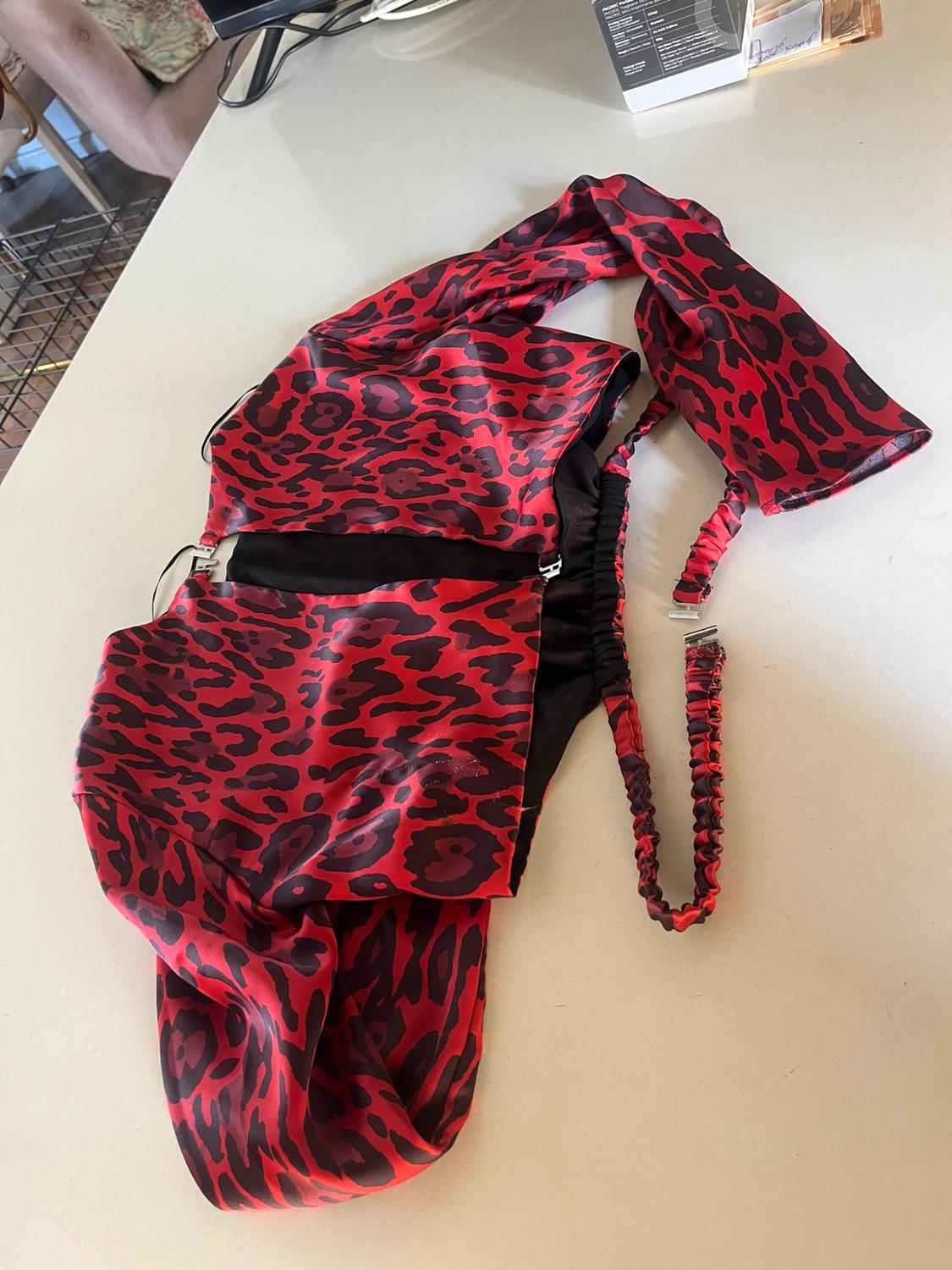 PRINTED CUT-OUT TOP - Image 4