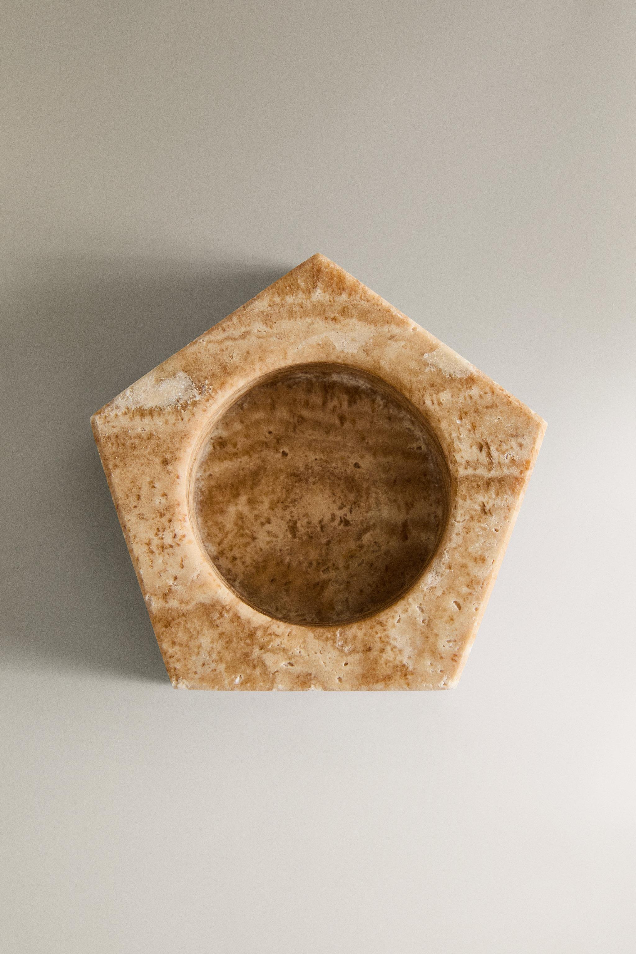MARBLE STAR TEALIGHT HOLDER — Ecru