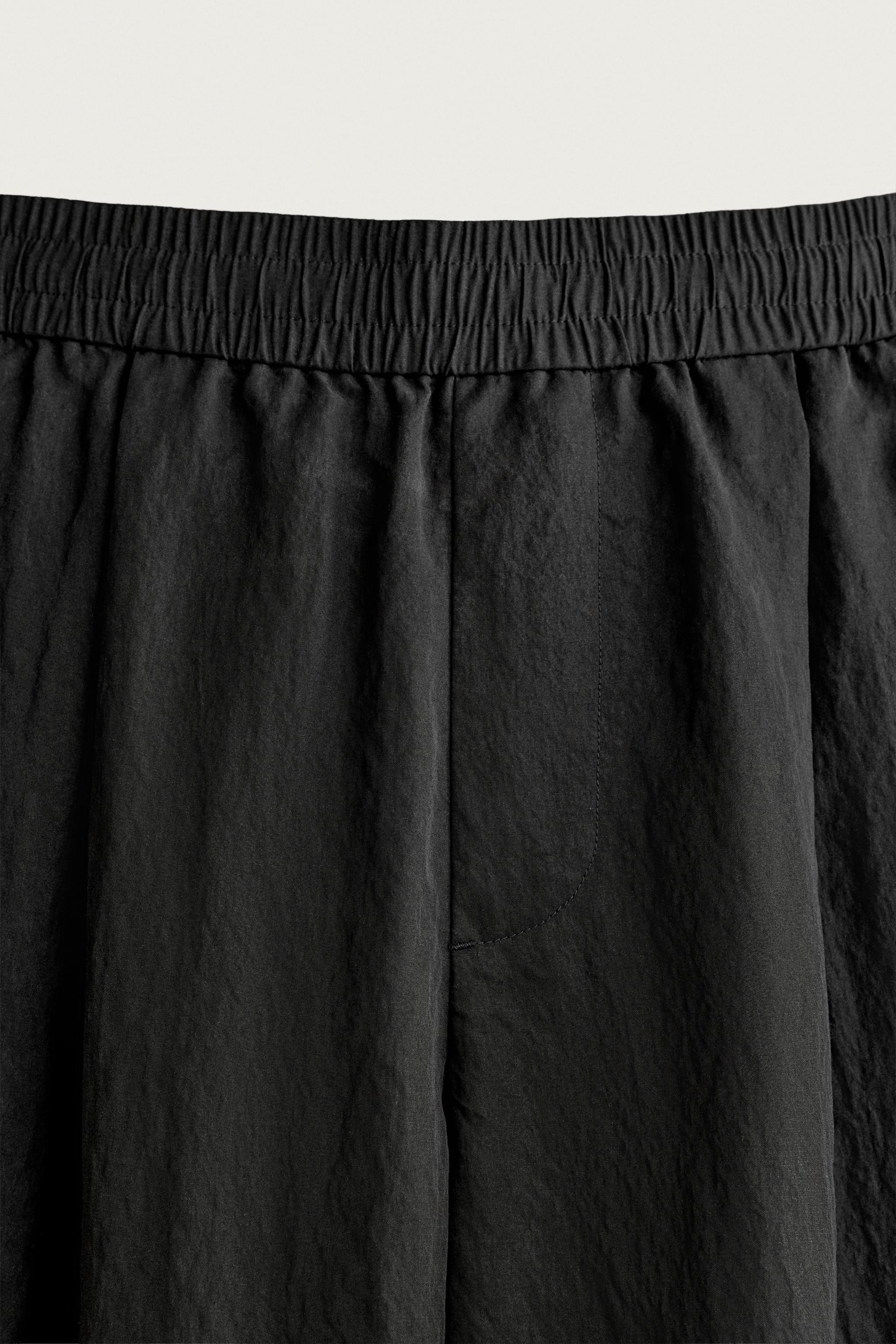 Мужские шорты Zara RELAXED FIT FLUID PLEATED SHORTS — фото 8