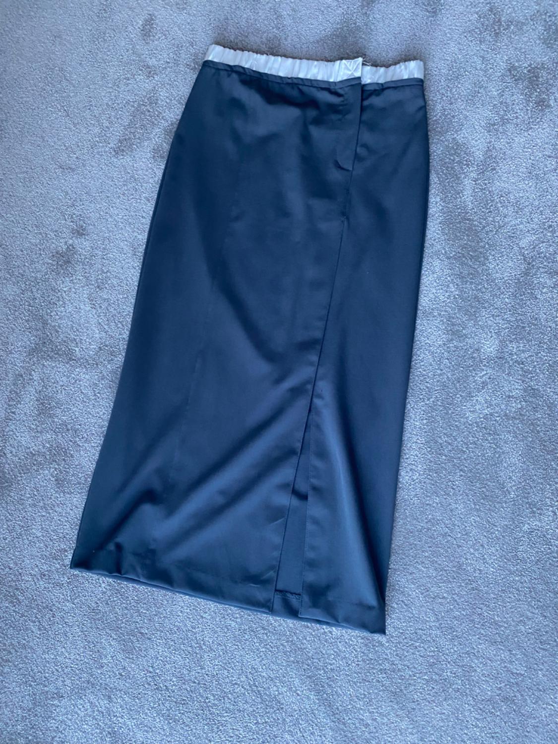 CONTRAST BOXER MIDI SKIRT