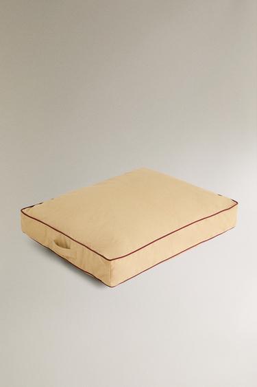 XL PET FLOOR CUSHION WITH PIPING - Beige by Zara - Image 2