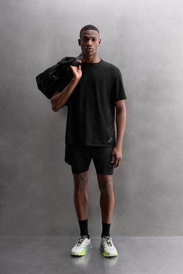 2-IN-1-TRAININGSHORTS - Schwarz von Zara