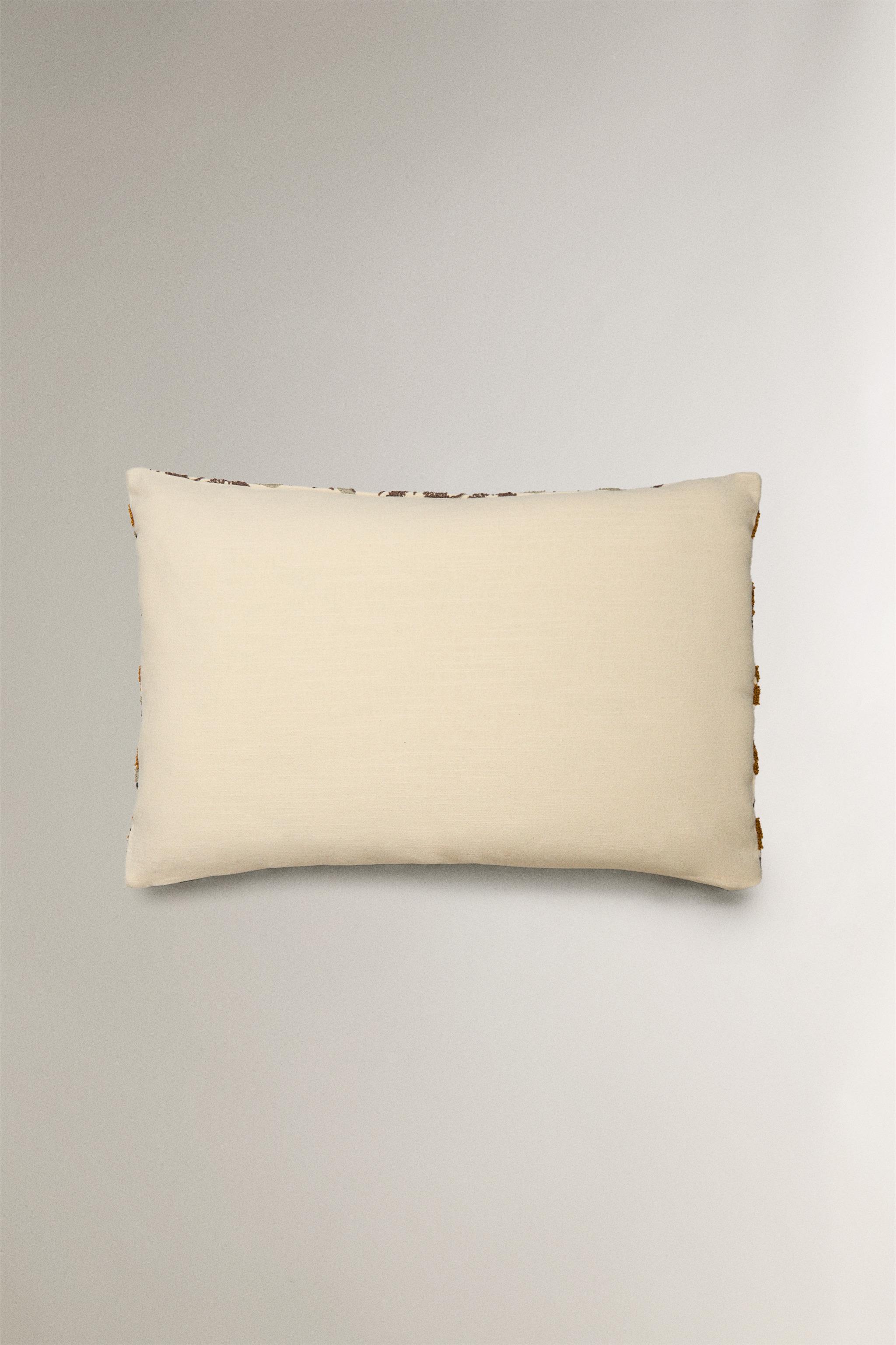 TUFTING THROW PILLOW COVER