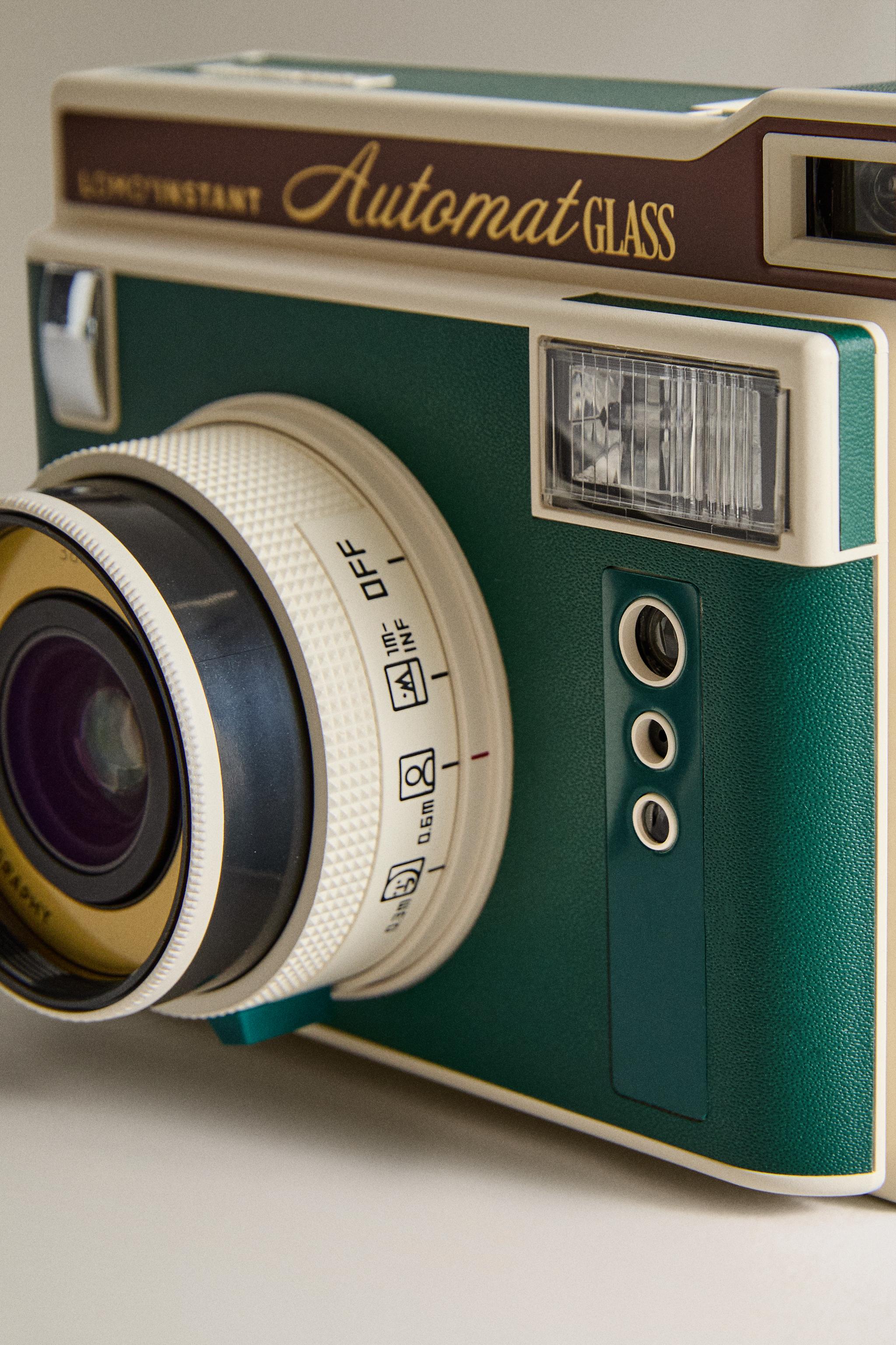 LOMOGRAPHY LOMO'INSTANT AUTOMAT GLASS CAMERA — Multicolored (alternate view)