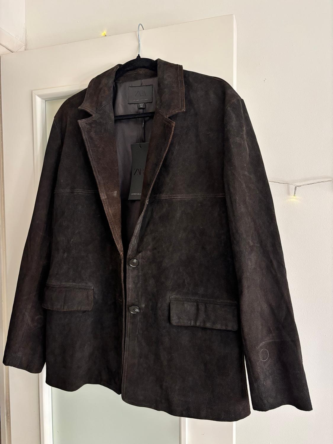 100% LEATHER SUEDE POCKET BLAZER - Image 2