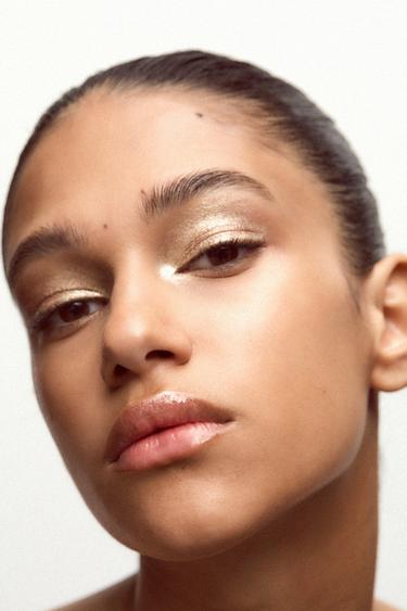 Zara EYEDREAM EYESHADOW STICK - WHIPPED GOLD