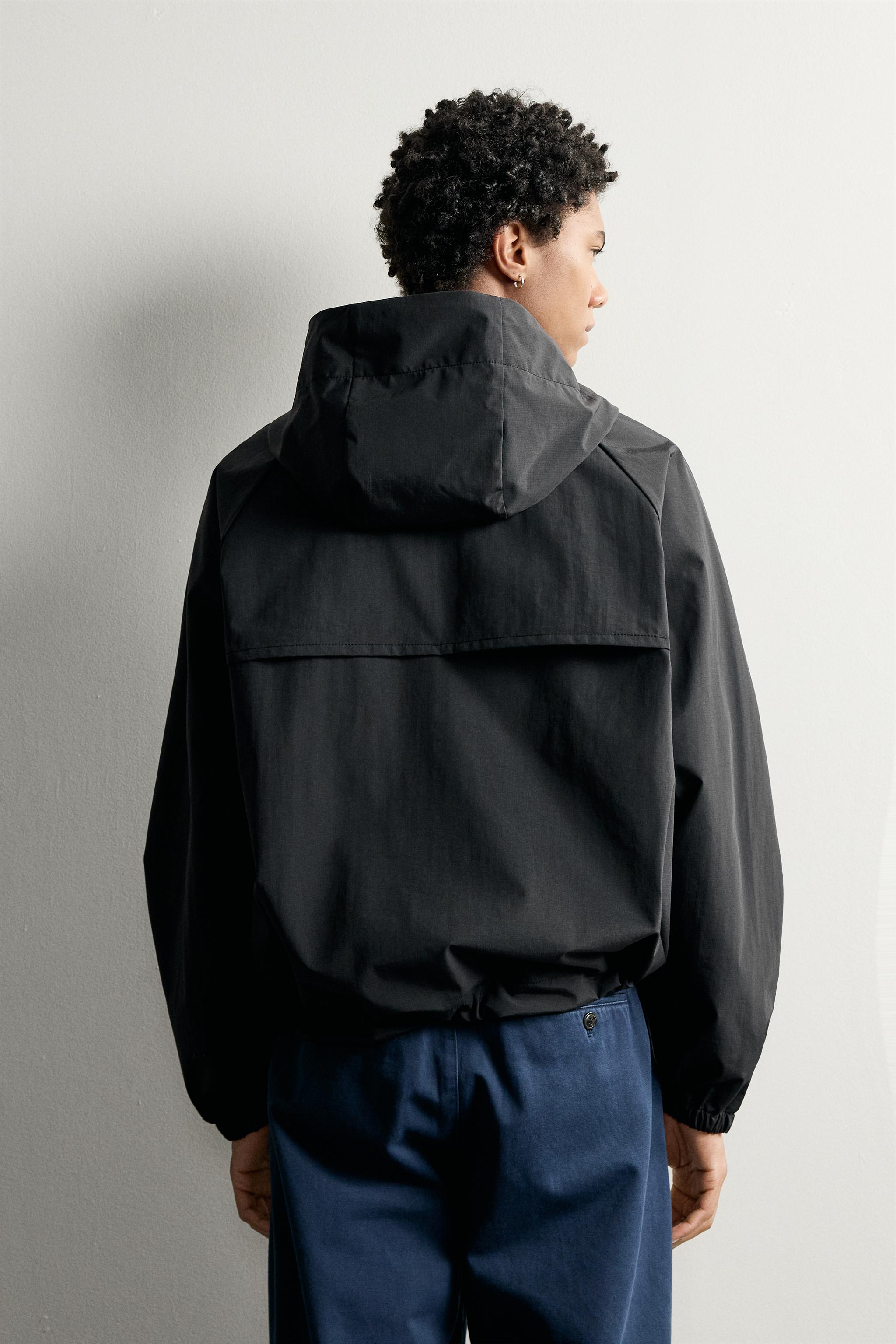 WATER-REPELLENT RELAXED FIT JACKET