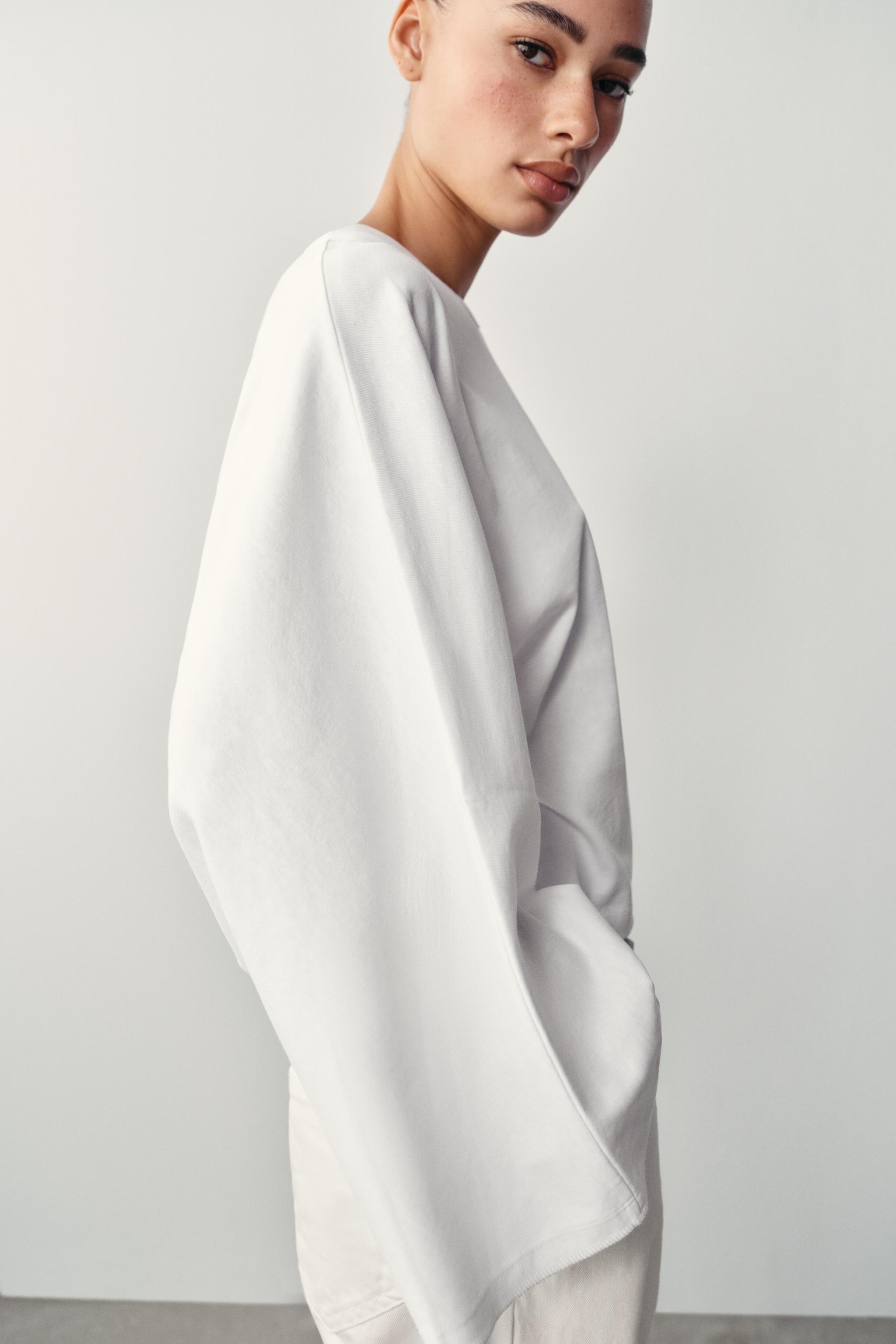 COTTON WIDE-SLEEVE T-SHIRT