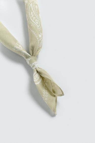 PAISLEY PRINT BANDANA - Light green by Zara - Image 4