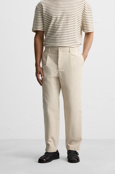 PANTALON CHINO À PLIS - Blanc cassé de Zara