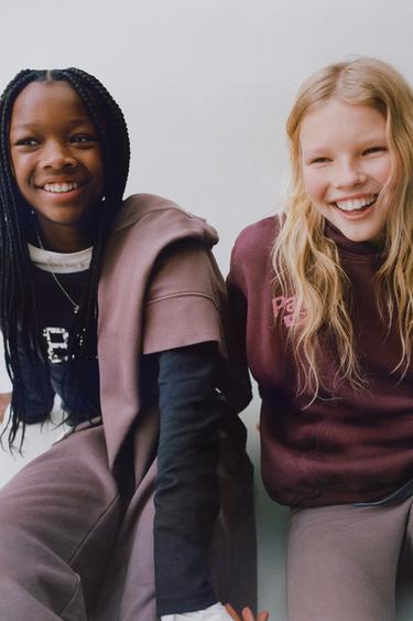 Zara ISPRANE PANTALONE ŠIROKIH NOGAVICA – šljiva