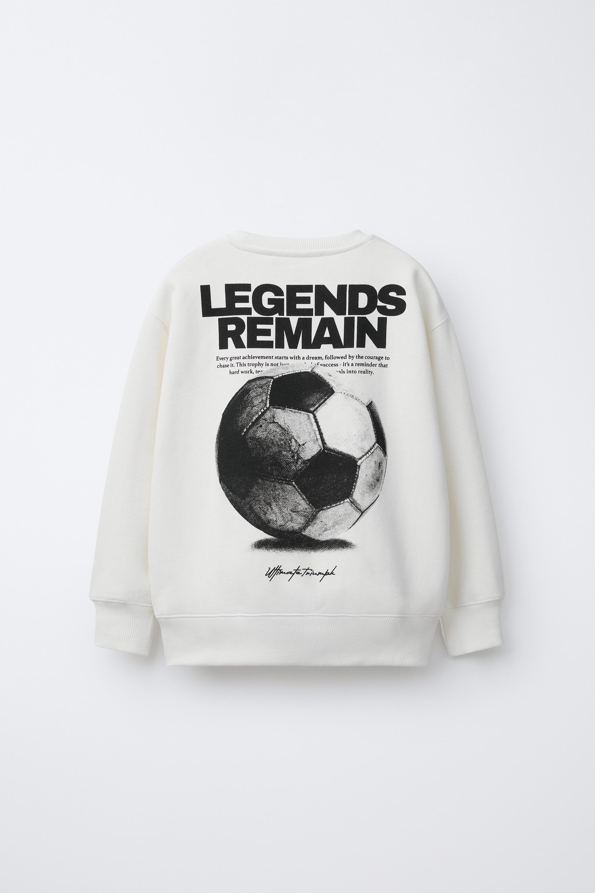 SOCCER SWEATSHIRT