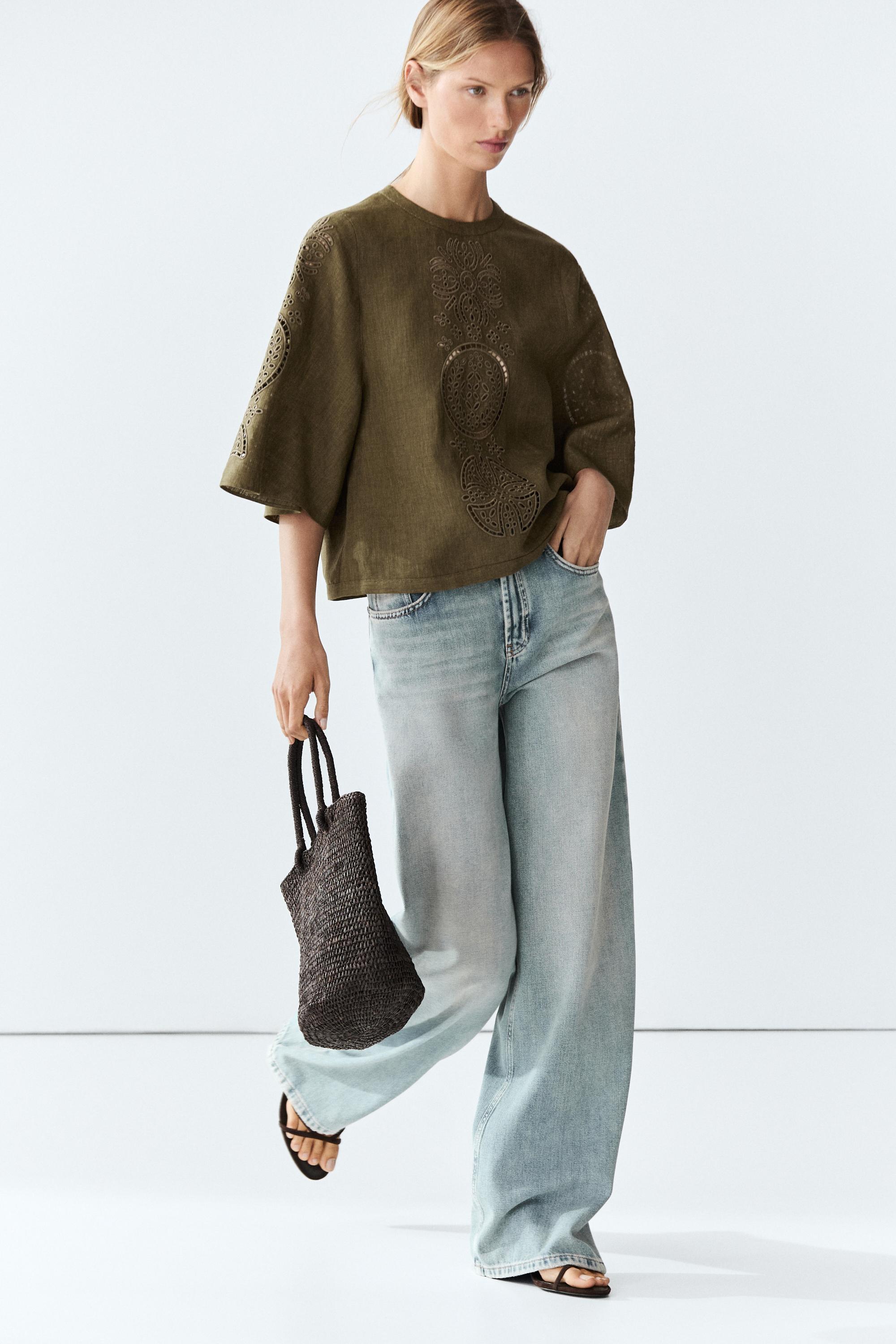Linen blend blouse with embroidered details