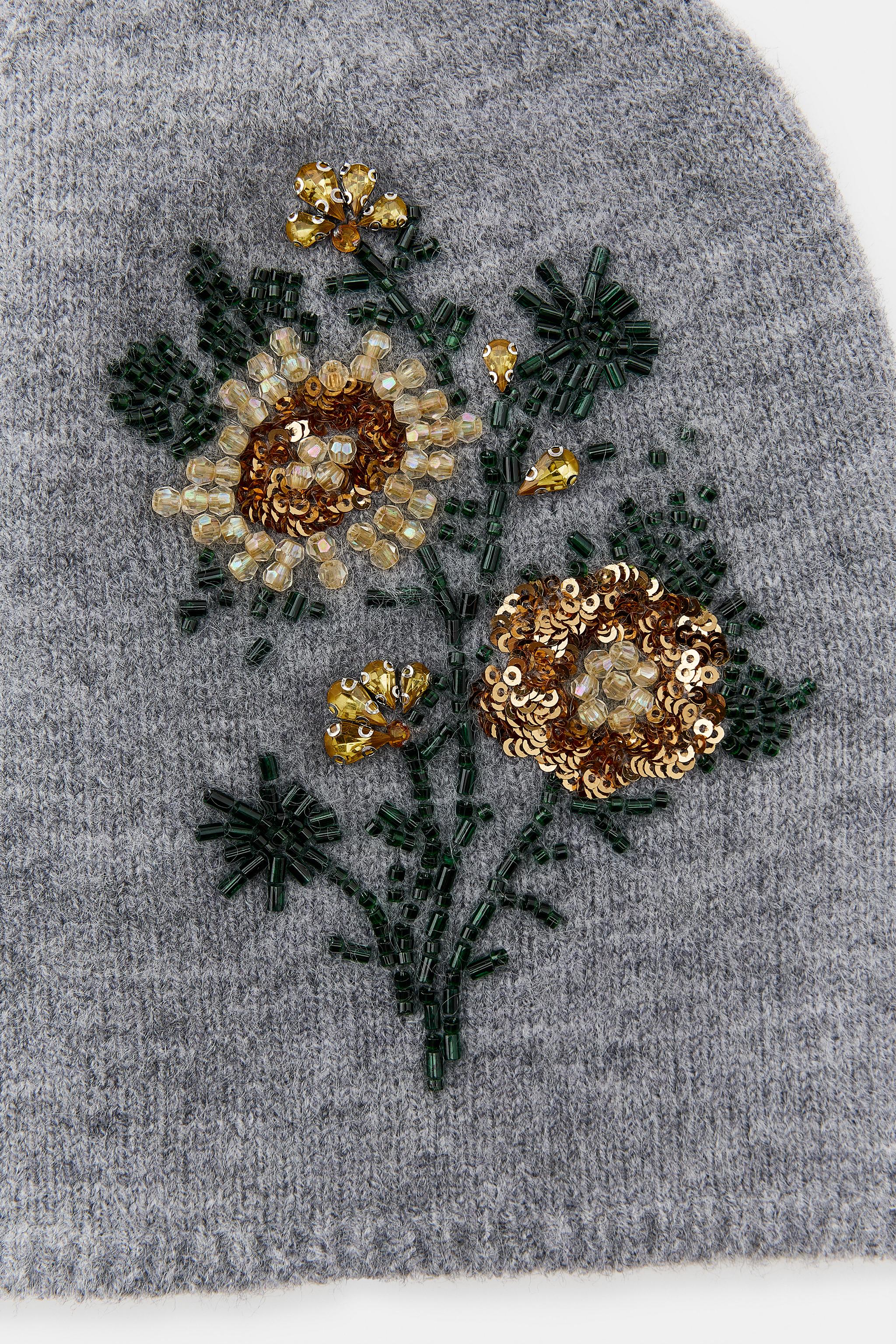BEANIE HAT WITH EMBROIDERED FLOWERS AND BEADS