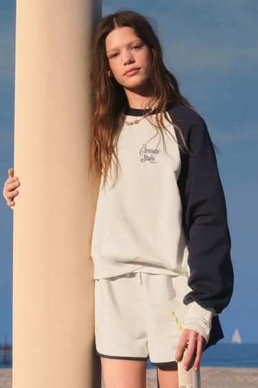 SPORTY CONTRAST SWEATSHIRT - Ecru by Zara