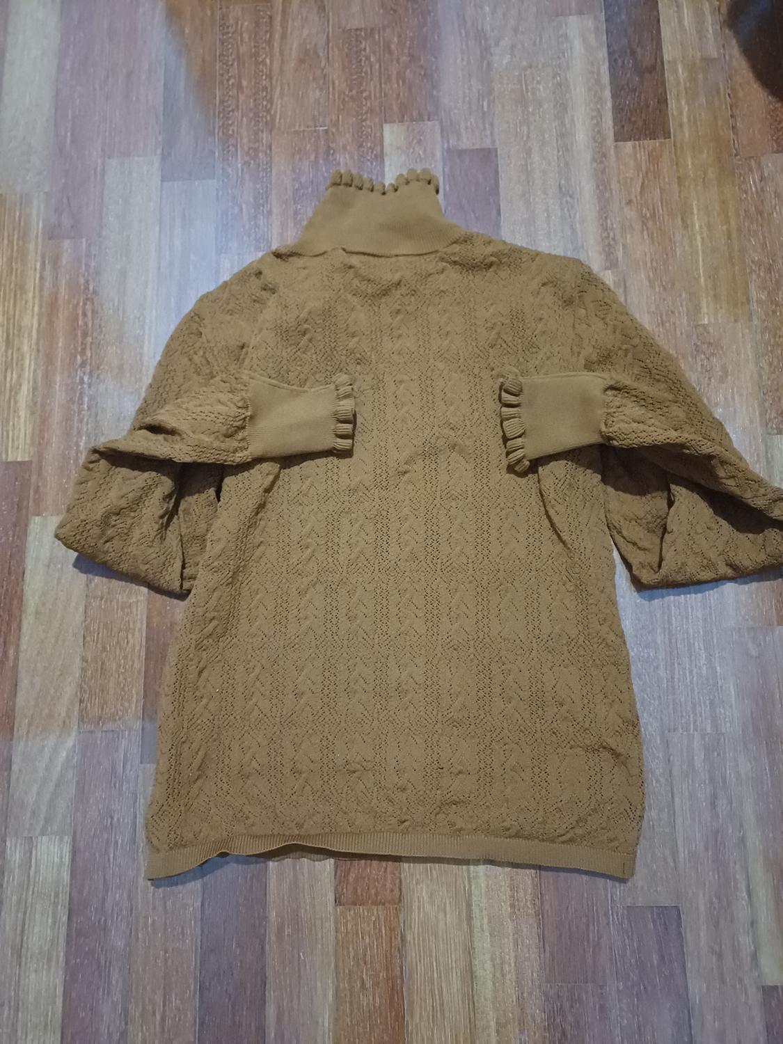SCALLOPED HIGH NECK SWEATER - Image 2
