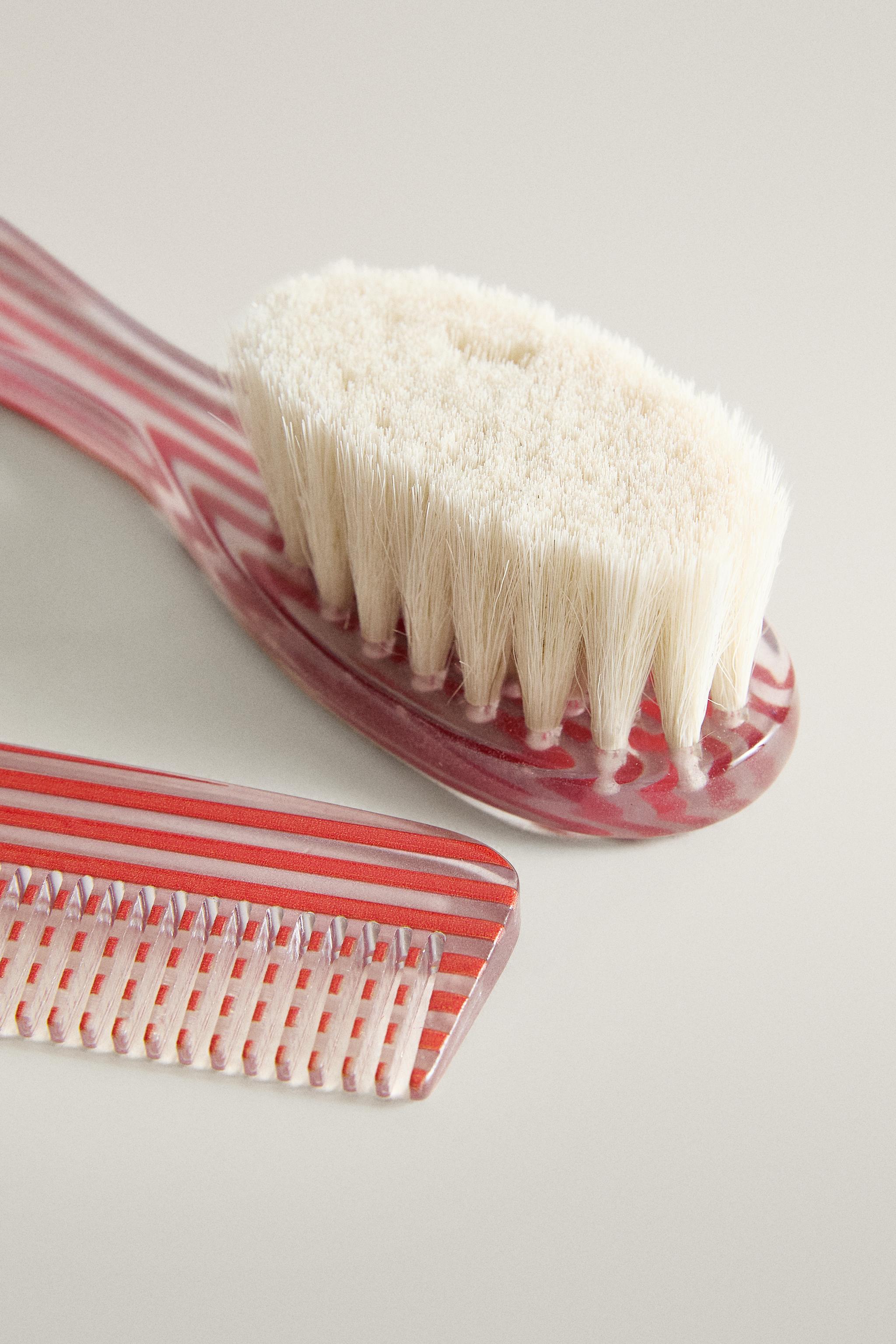 BABY STRIPED BRUSH AND COMB SET