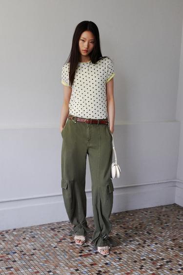 ZW COLLECTION バレルカーゴパンツカーキZaraのZW COLLECTION バレルカーゴパンツ - カーキ 