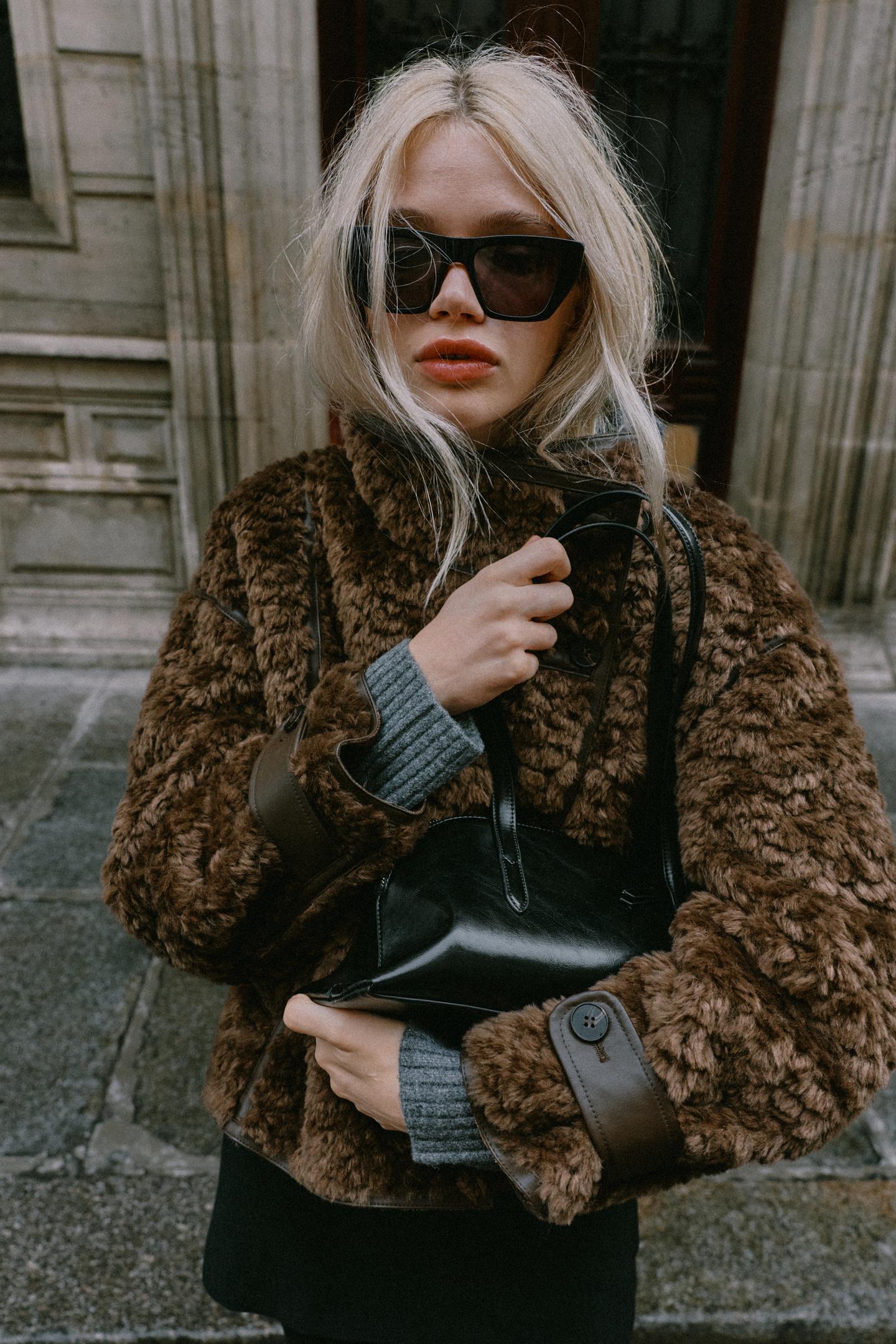 Женская куртка Zara Combined Faux Fur, цвет: Коричневый — фото 2