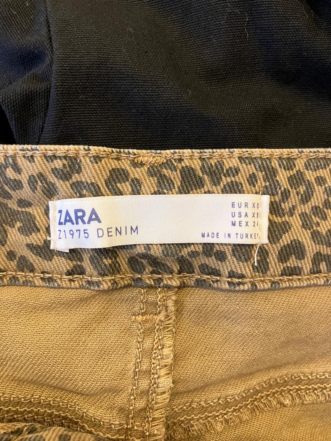 LEOPARD PRINT SKIRT - Image 3