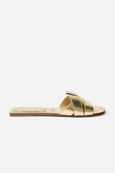 METALLIC LEATHER CROSS-STRAP SANDALS - Gold by Zara