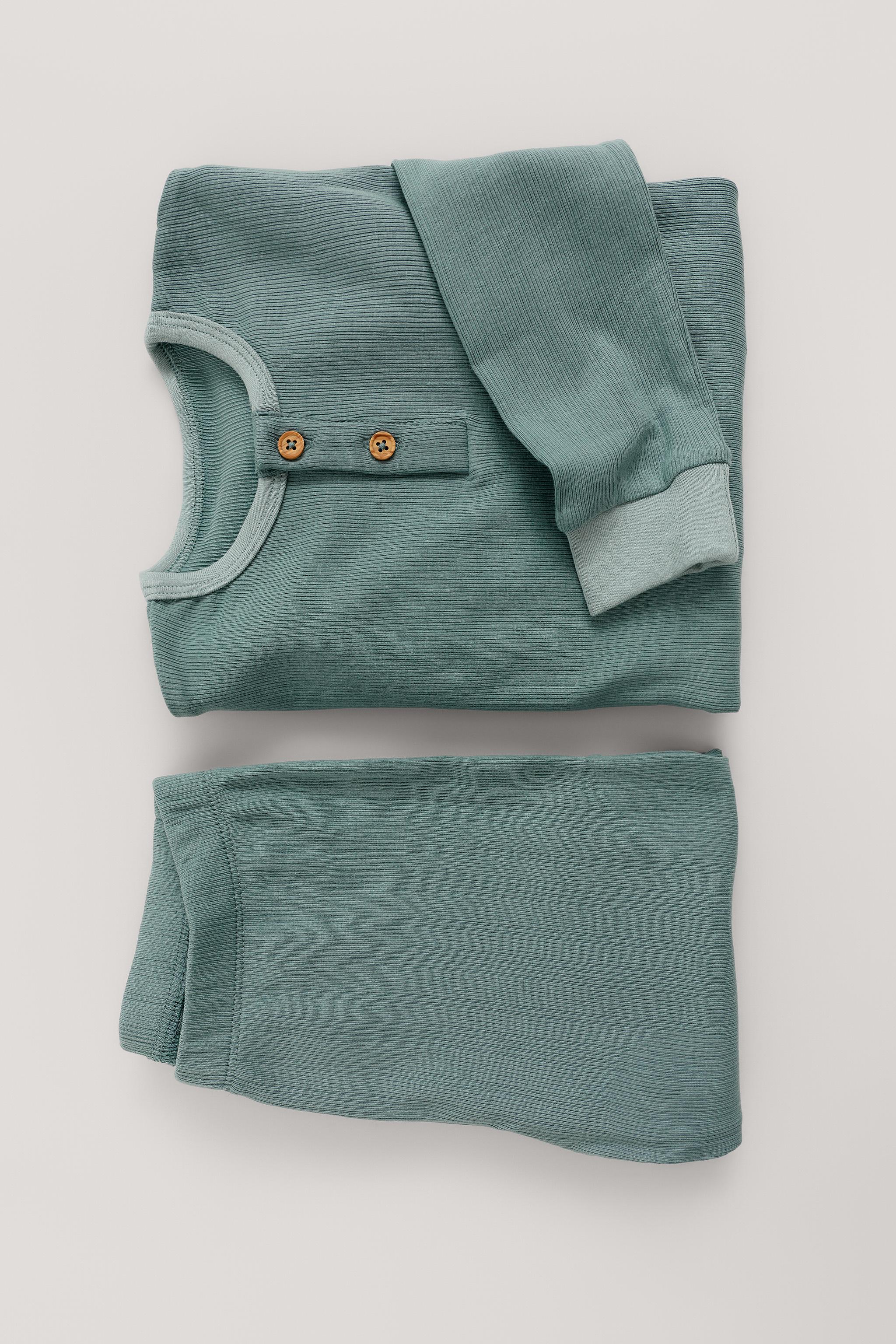 2-6 YEARS / PLAIN TEXTURED PYJAMAS — Green
