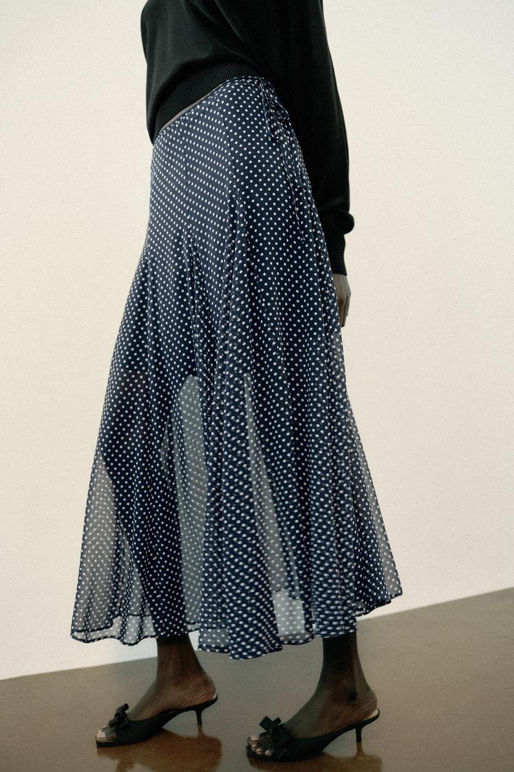 Falda midi de lunares 7