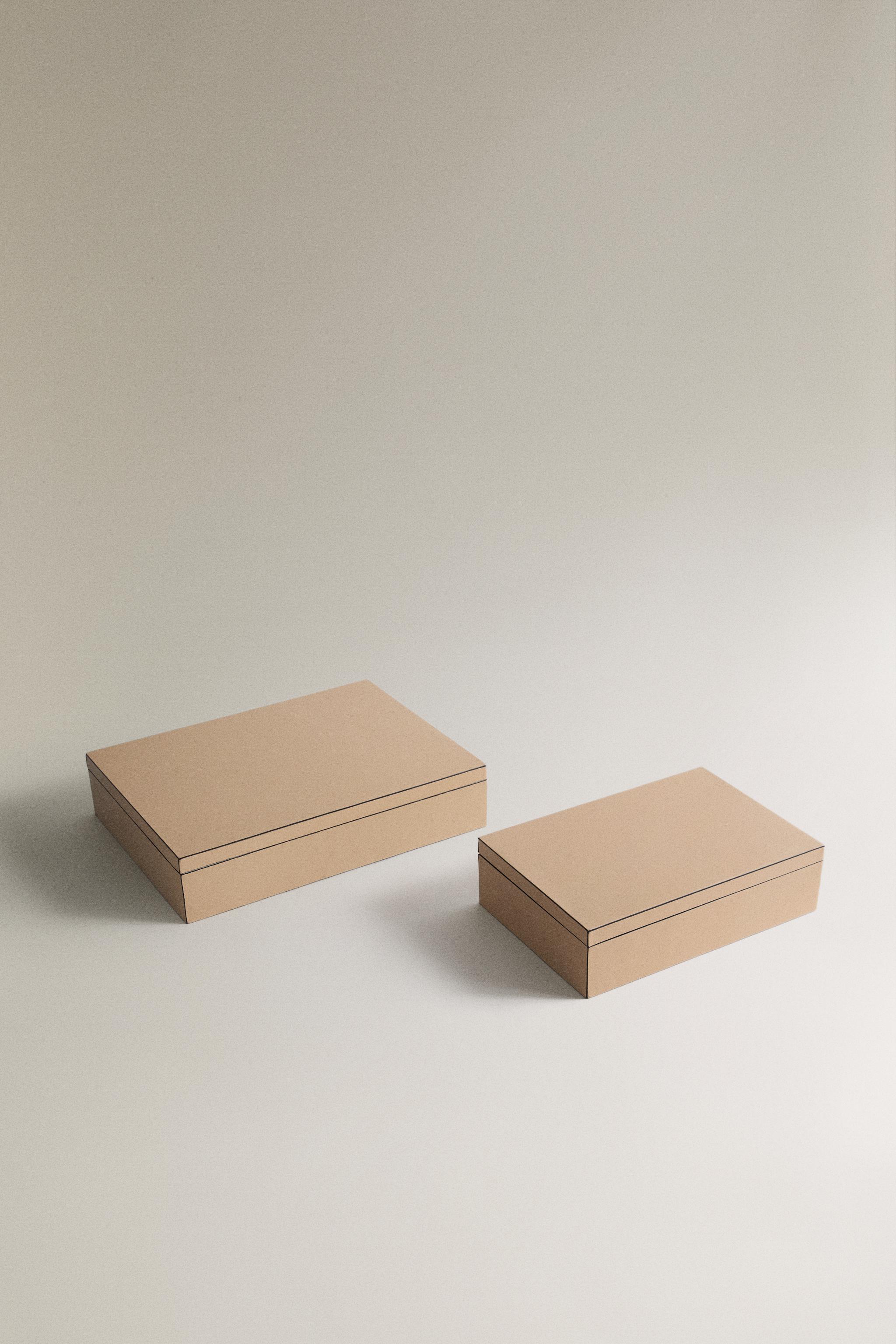 LEATHER JEWELLERY BOX — Light beige