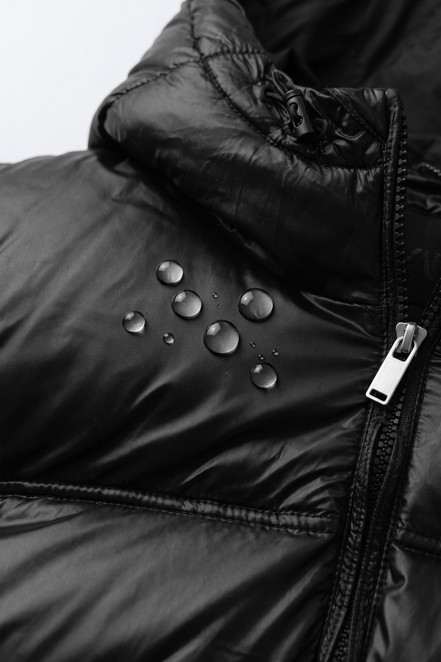 Детская куртка Zara 50/50 Down and Feather Glossy Water-Repellent Puffer, цвет: Чёрный — фото 9