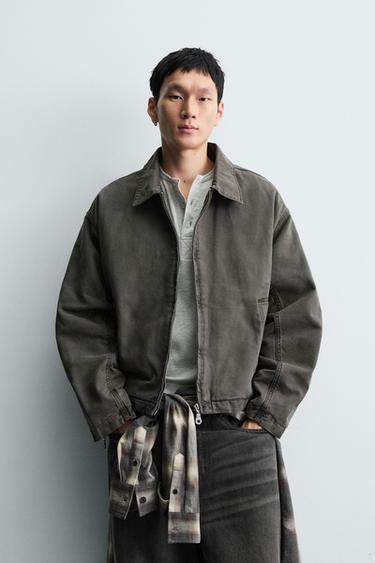 ÁO KHOÁC DÁNG CROPPED THÊU - Kaki từ Zara