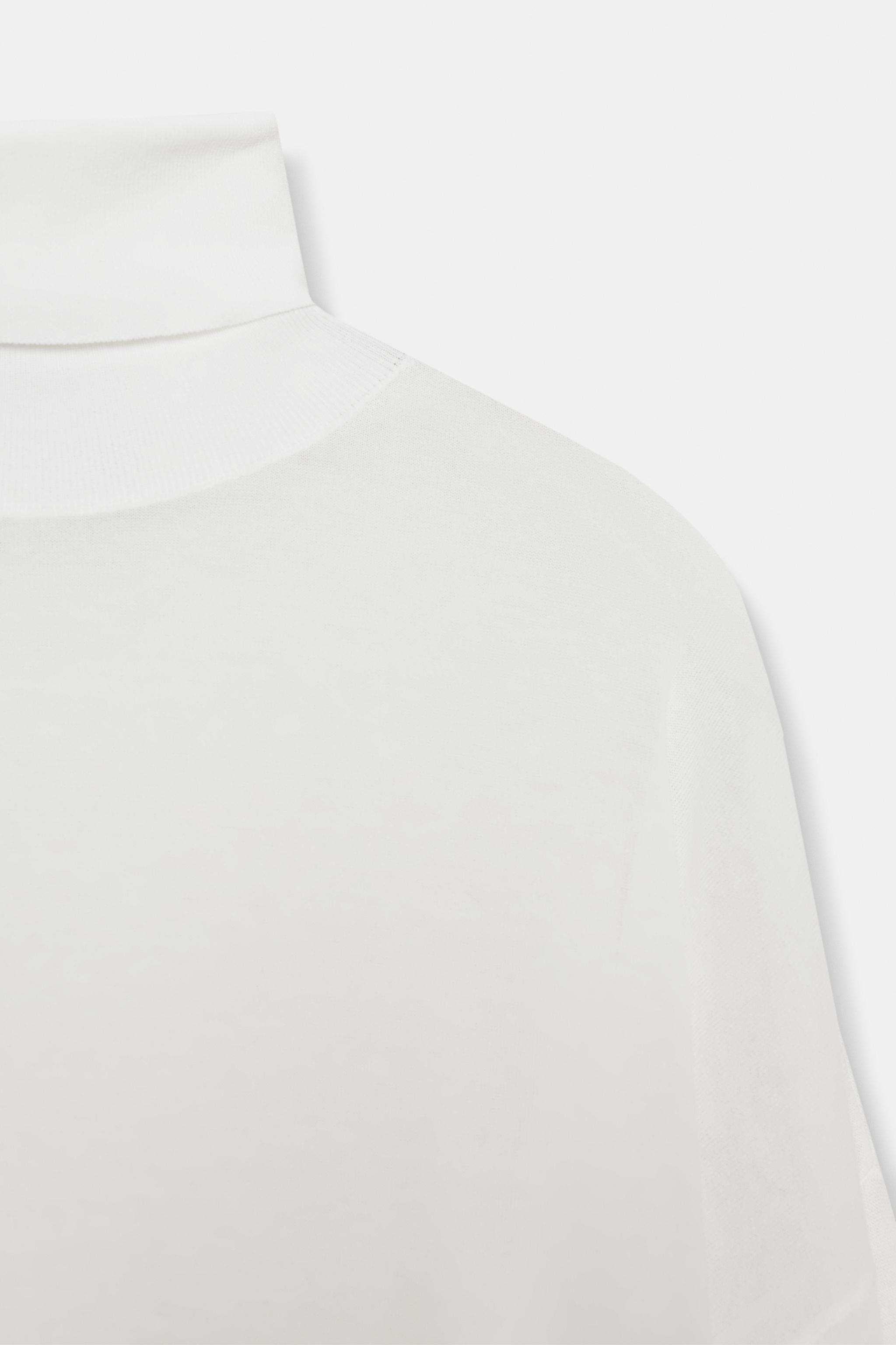 PULL EN MAILLE EXTRAFINE À COL MONTANT
