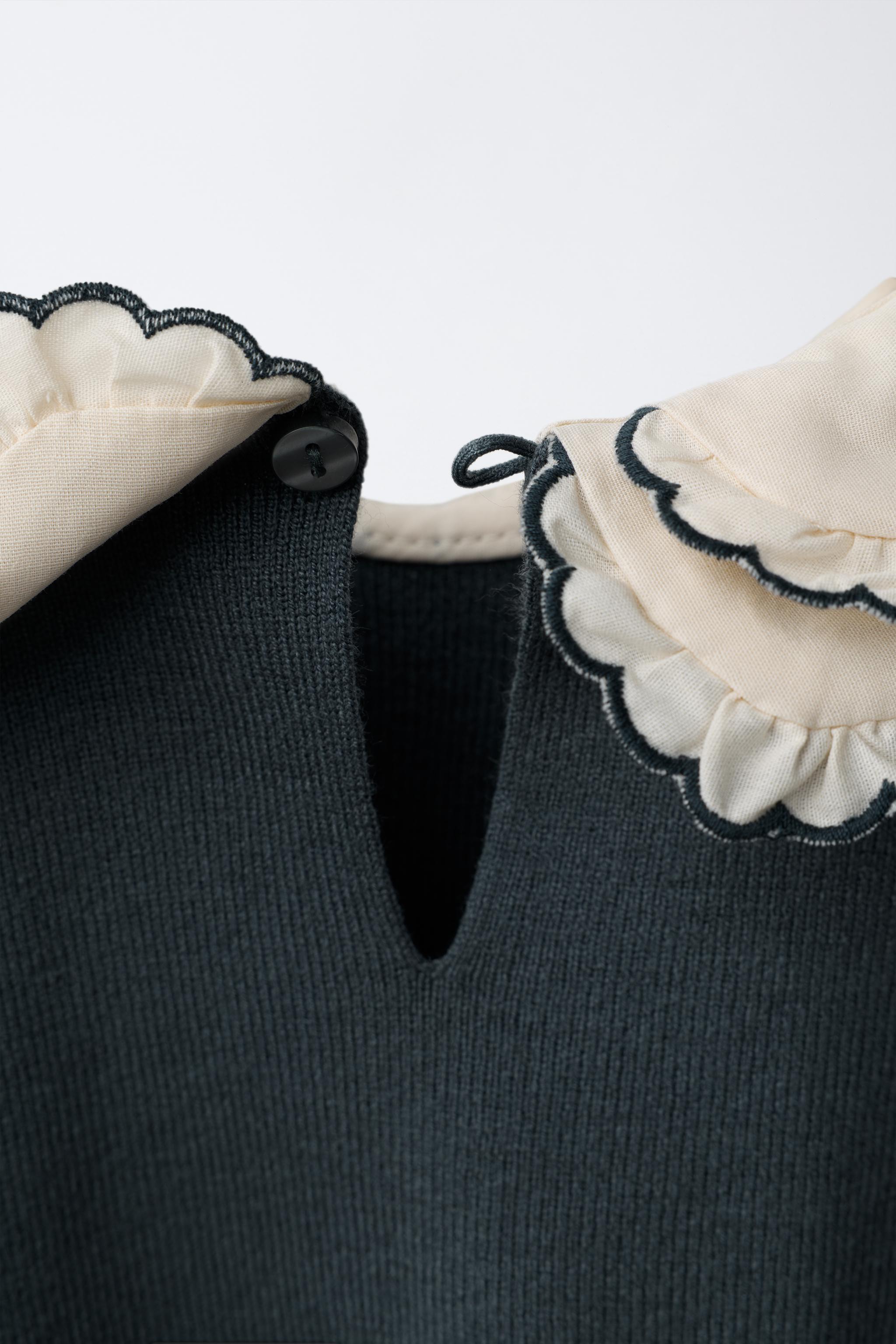 PULL EN MAILLE À DOUBLE COL CLAUDINE BRODÉ