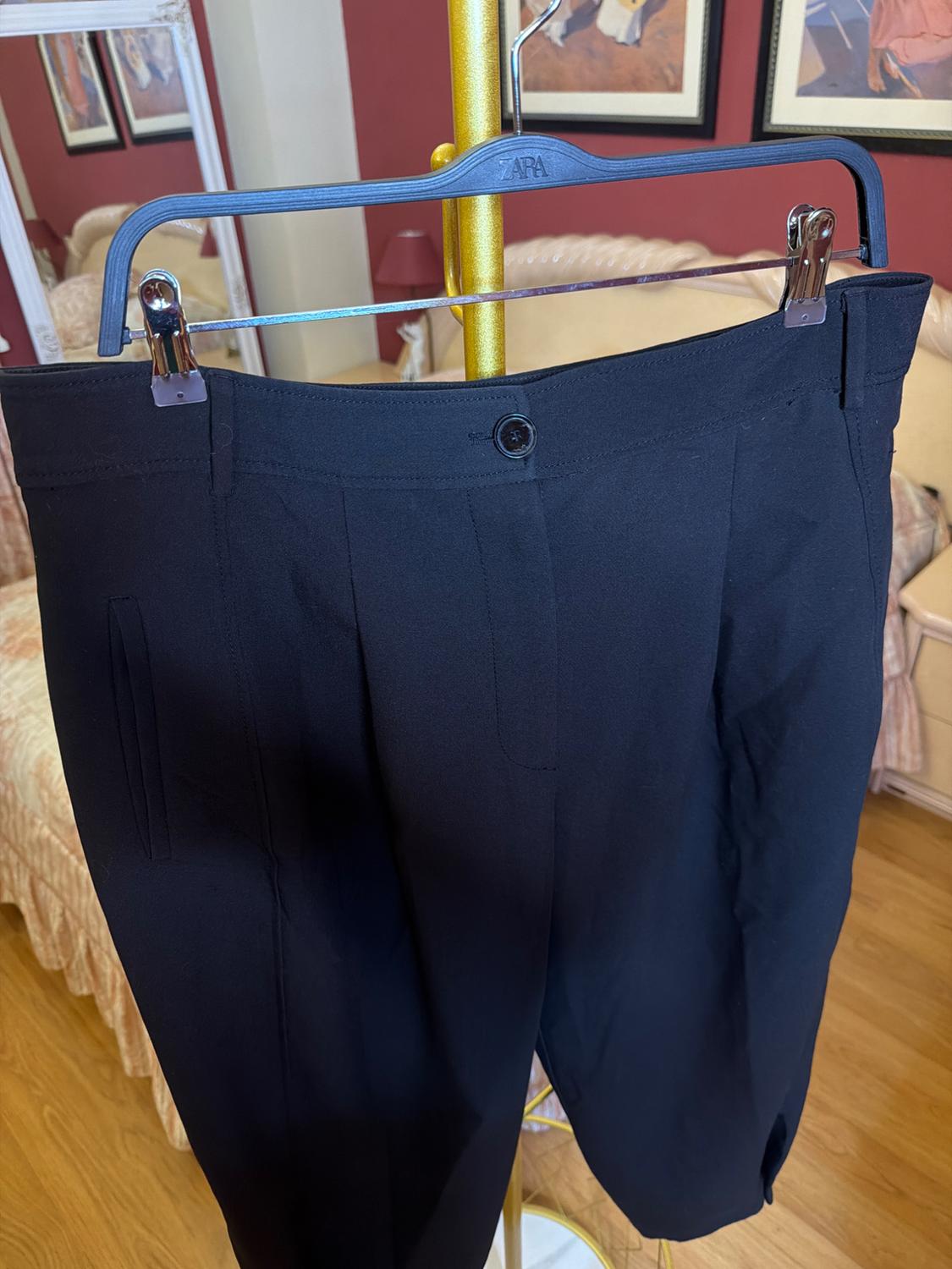 CARROT FIT TROUSERS WITH DARTS DETAIL - Image 3