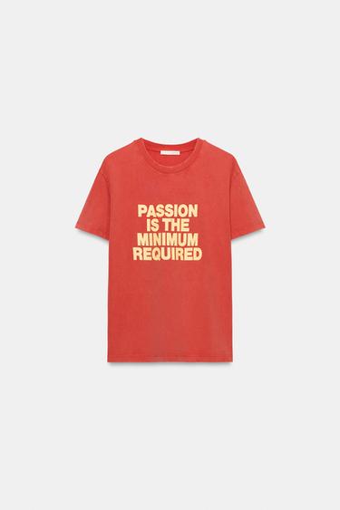 FADED EFFECT SLOGAN T-SHIRT - Red by Zara